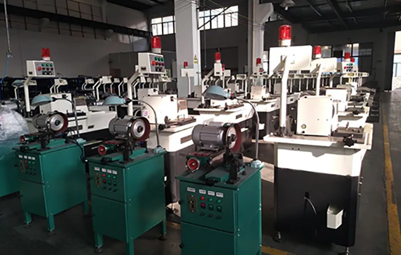 Screw Slot Milling Machine